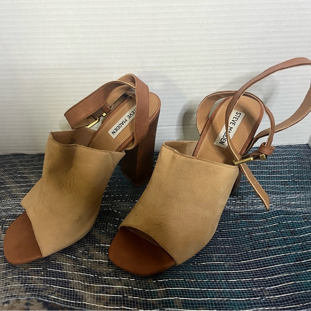 Steve Madden Tan Peep-Toe Mule with block heel and ankle straps